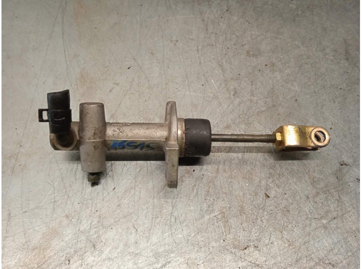 Recambio de bomba embrague para chevrolet aveo 1.4 cat referencia OEM IAM 96652647 