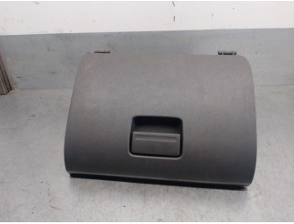 Recambio de guantera para ford focus berlina (cap) 1.6 16v cat referencia OEM IAM 4M51A06044 
