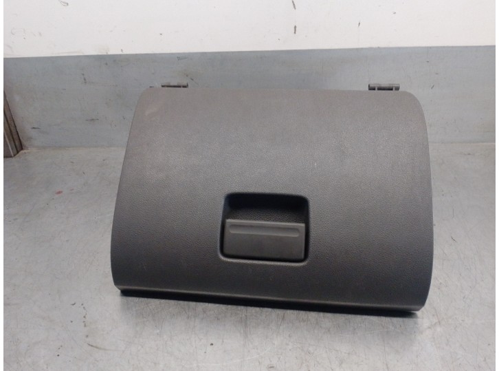 Recambio de guantera para ford focus berlina (cap) 1.6 16v cat referencia OEM IAM 4M51A06044 