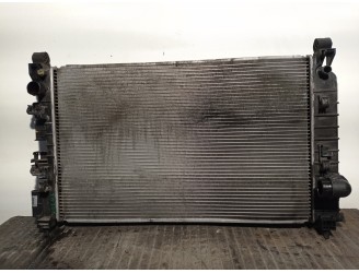 Recambio de radiador agua para chevrolet aveo 1.3 diesel cat referencia OEM IAM 95939915 622836 GM