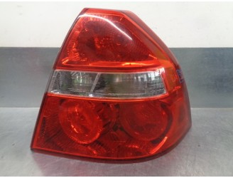 Recambio de piloto trasero derecho para chevrolet aveo 1.4 cat referencia OEM IAM 96650615 