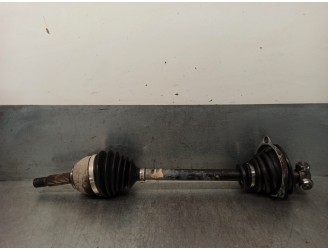 Recambio de transmision delantera izquierda para mitsubishi carisma berina 5 (da0) 1.9 turbodiesel referencia OEM IAM MR111365  