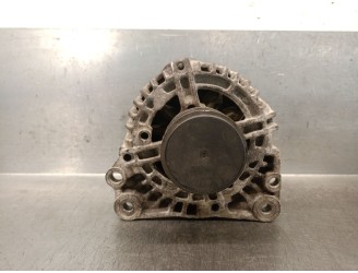 Recambio de alternador para maxus 3.9t 17s 120 m-bus vespino 130e referencia OEM IAM 0124825178  0124825178 BOSCH