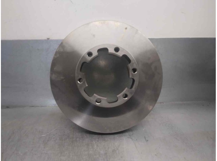 Recambio de disco freno delantero para nissan trade 100 referencia OEM IAM 6026251  