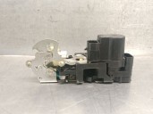 Recambio de cerradura puerta delantera derecha para maxus 3.9t 17s 120 m-bus vespino 130e referencia OEM IAM A046818  