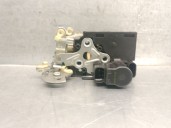 Recambio de cerradura puerta delantera derecha para maxus 3.9t 17s 120 m-bus vespino 130e referencia OEM IAM A046818  