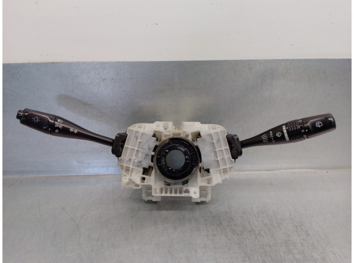 Recambio de mando luces para mitsubishi lancer berlina/familiar (cs0aw) 1.6 cat referencia OEM IAM MR502322 