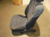 Recambio de asiento delantero derecho para mitsubishi space runner (n60) 2.0 i glx (i) referencia OEM IAM TELA AZUL Y GRIS 5 PU
