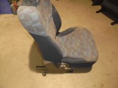 Recambio de asiento delantero derecho para mitsubishi space runner (n60) 2.0 i glx (i) referencia OEM IAM TELA AZUL Y GRIS 5 PU