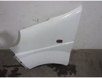 Replacement left front fender for Opel Vivaro van/combi (07.2006 =>) 2.0 16V CDTi OEM IAM reference 4416488 BLANCA 