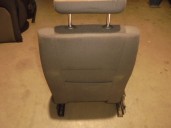 Recambio de asiento delantero derecho para volkswagen touareg (7la) tdi r5 referencia OEM IAM TELA GRIS 5 PUERTAS