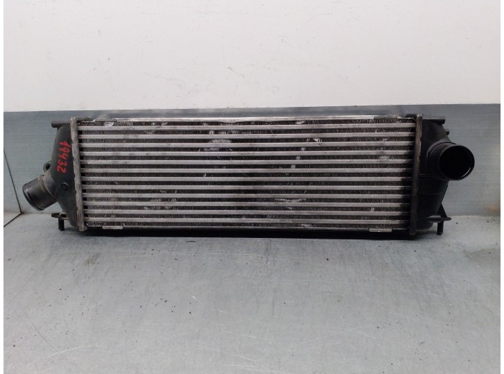 Recambio de intercooler para opel vivaro furgón/combi (07.2006 =>) 2.0 16v cdti referencia OEM IAM 93854162 988650BB VALEO