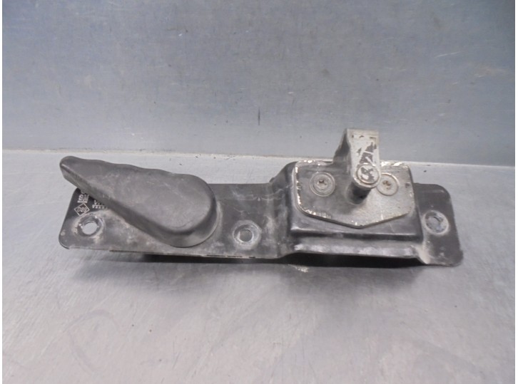 Recambio de maneta interior trasera derecha para opel vivaro furgón/combi (07.2006 =>) 2.0 16v cdti referencia OEM IAM 820032311