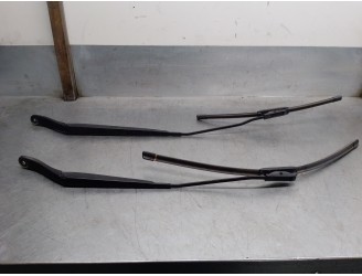 Recambio de brazo limpia delantero derecho para citroën jumpy combi 1.6 blue-hdi fap referencia OEM IAM 9808465680 9808465780 