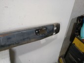 Recambio de paragolpes trasero para maxus 3.9t 17s 120 m-bus vespino 130e referencia OEM IAM 5610893  