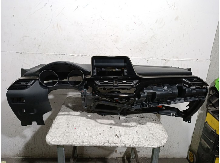 Recambio de salpicadero para toyota c-hr (_x1_) 1.8 hybrid (zyx10_, zyx11_) referencia OEM IAM 55401F4011C5 55401F4011C5 