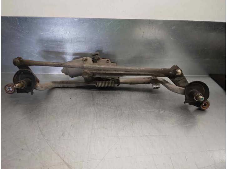 Replacement front wiper motor for Toyota Verso Comfort OEM IAM reference 851100F030 