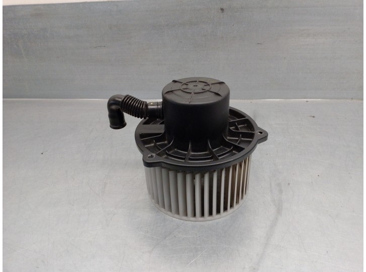 Replacement heater motor for Hyundai Coupe (GK) 1.6 16V CAT OEM IAM reference 971132C000 