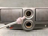 Recambio de reposavasos para ssangyong rodius ii 2.0 xdi referencia OEM IAM 7653021000 7653021000 