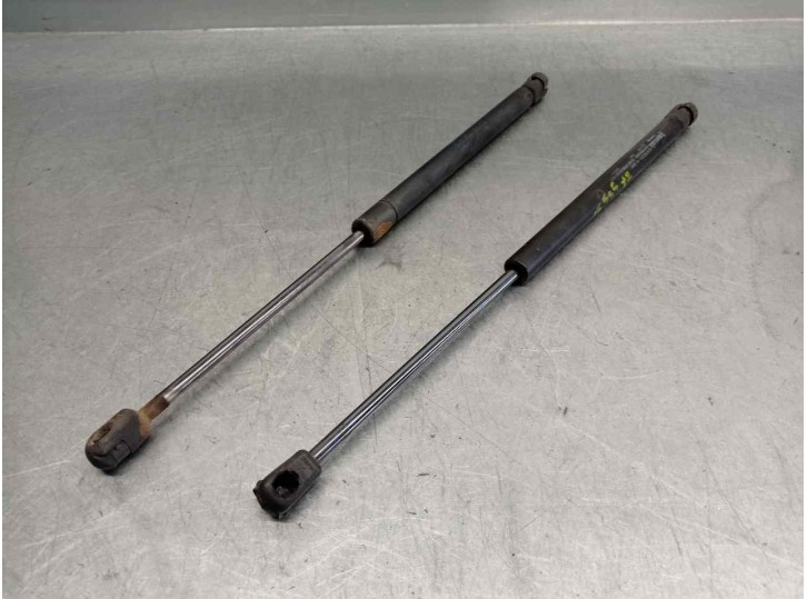 Replacement trunk / tailgate shock absorbers for Skoda Fabia (6y2/6y3) Classic OEM IAM reference 6Y0827550A 