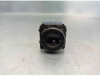 Replacement mirror control switch for Kia Carens 2.0 CRDi EX MPV OEM IAM reference 0K2FE66350 