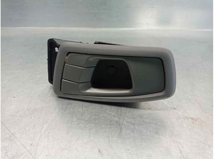 Recambio de maneta interior trasera derecha para kia carens 2.0 crdi ex monovolumen referencia OEM IAM 0K2FA58330 5 PUERTAS