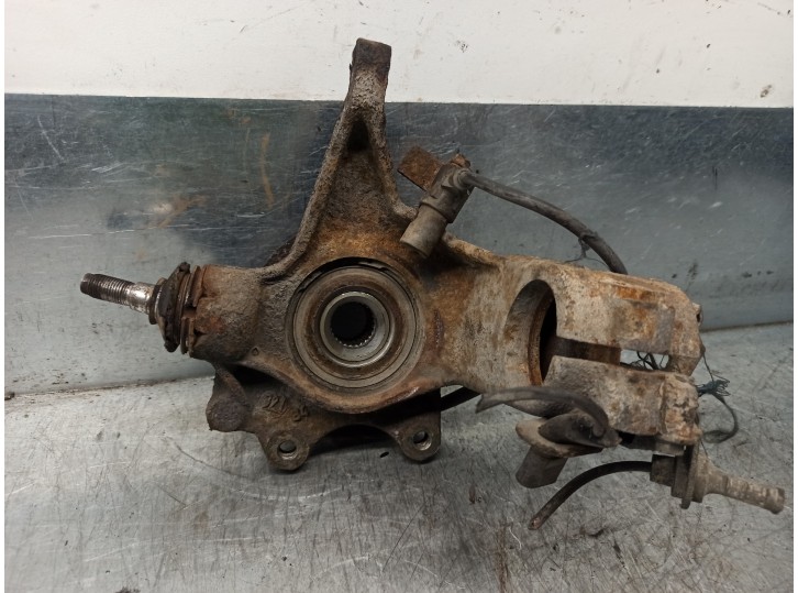 Recambio de mangueta delantera izquierda para peugeot 406 berlina (s1/s2) srdt referencia OEM IAM 364642  