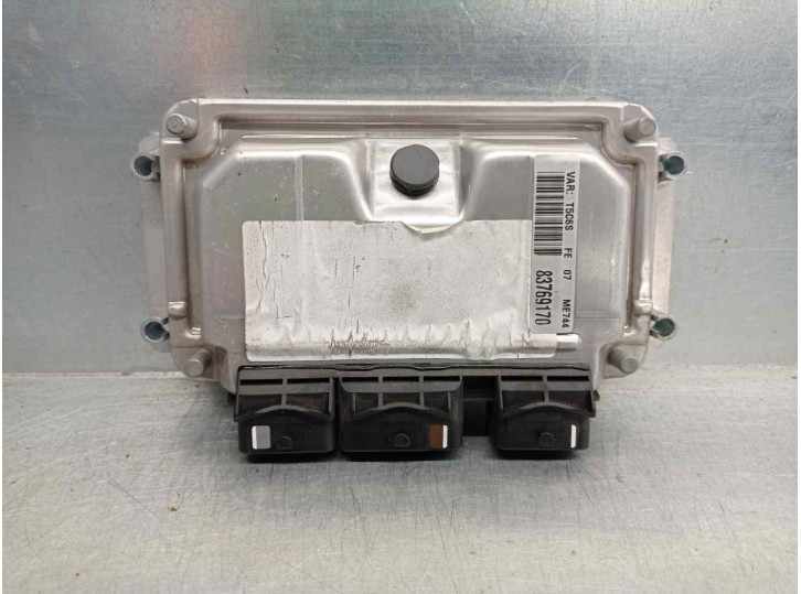 Recambio de centralita motor uce para peugeot 307 break / sw (s1) sw referencia OEM IAM 9657499880 0261206943 BOSCH