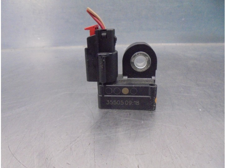 Replacement impact sensor for Mazda 6 Sedan (GG) 2.0 CAT OEM IAM reference GP9A57KC0 605610BB 