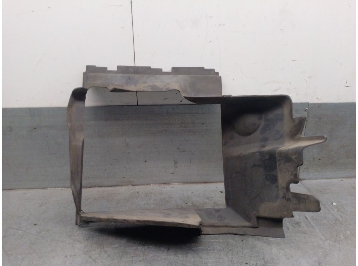 Recambio de calandra delantera de radiador para audi q7 (4lb) 3.0 tdi quattro referencia OEM IAM 4L0117336F 4L0117336F 