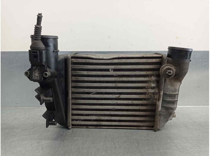 Recambio de intercooler para audi a4 berlina (8e) referencia OEM IAM 8E0145805L 