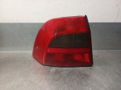 Recambio de piloto trasero izquierdo para opel vectra b berlina 2.2 16v cat (z 22 se) referencia OEM IAM 9119527 1223242 
