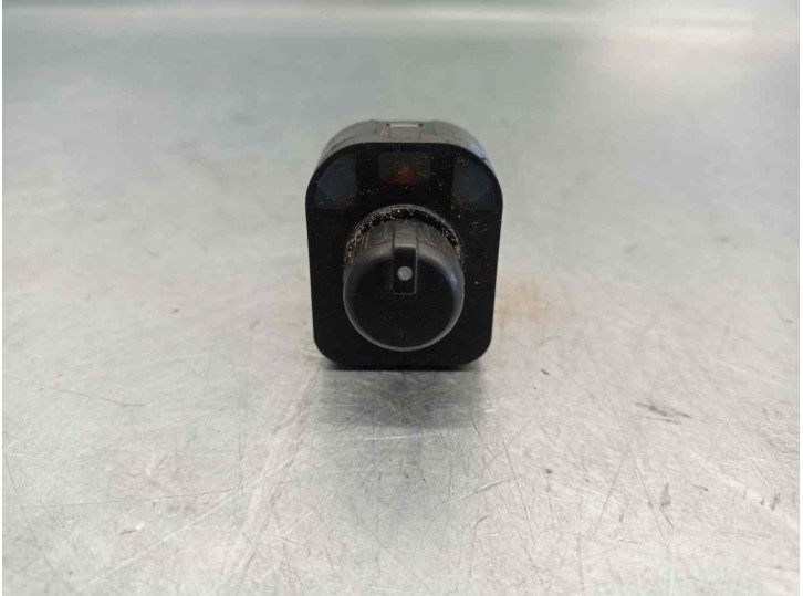 Recambio de mando retrovisor para audi a4 berlina (8e) referencia OEM IAM 8E0959565  