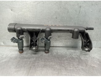 Recambio de rampa inyectora para citroën c-elysee (dd_) 1.2 vti 82 referencia OEM IAM 9816955780 9676020480 