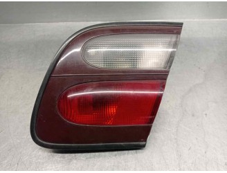 Recambio de piloto trasero derecho para nissan almera (n15) gx referencia OEM IAM 265542N328 DE PORTON 5 PUERTAS