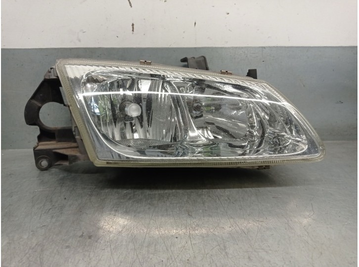 Recambio de faro derecho para nissan almera ii (n16) 2.2 di referencia OEM IAM 26010BN011 26025BN011 89003330