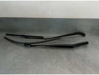 Recambio de brazo limpia delantero derecho para volkswagen taigo (cs1) 1.0 tsi referencia OEM IAM 2G1955410A 2G1955409A 