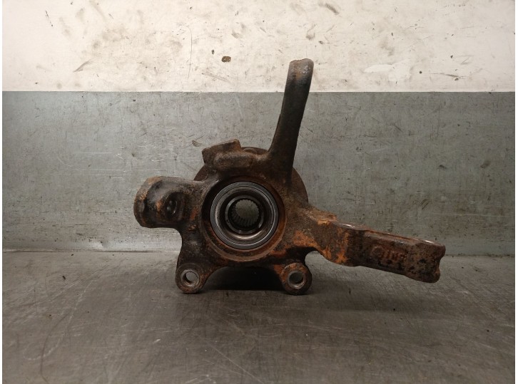 Recambio de mangueta delantera izquierda para nissan almera ii (n16) 2.2 di referencia OEM IAM 400155M000 400155M000 