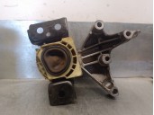 Recambio de soporte motor para renault kangoo 1.5 dci diesel referencia OEM IAM 112849605R 112849605R 