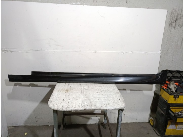 Replacement side skirt for BMW 5 (F10) 530 D OEM IAM reference 51778048685 51778048685 