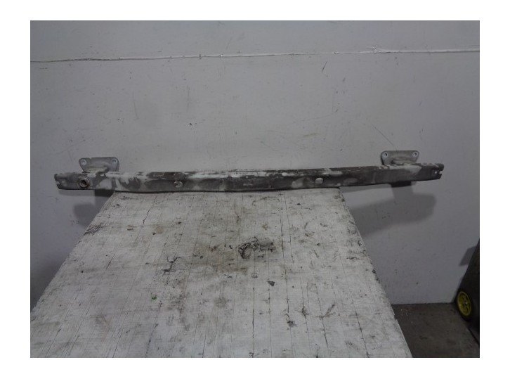 Recambio de refuerzo paragolpes trasero para renault kangoo 1.5 dci diesel referencia OEM IAM 7782375703 HIERRO BLANCO 