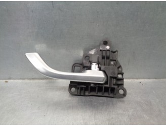 Replacement front right interior door handle for Hyundai i30 (PDE, PD, PDEN) 1.0 T-GDi OEM IAM reference 82623G4000 5 DOOR