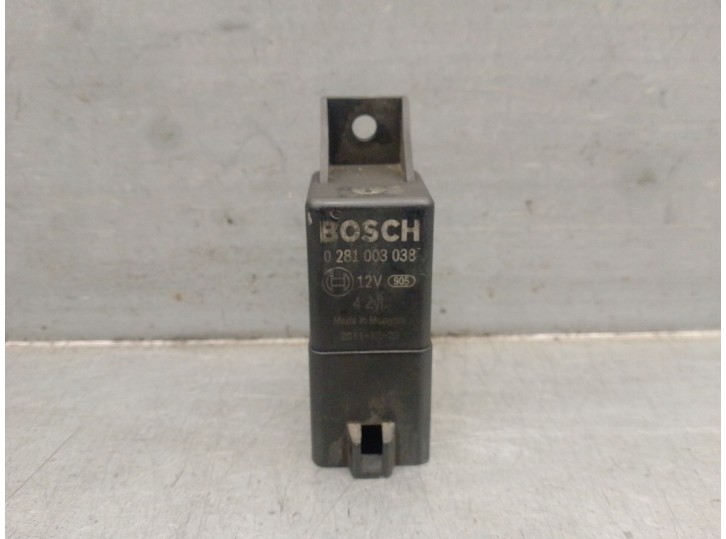 Replacement preheating unit for Seat Ibiza IV (6J5, 6P1) 1.6 TDI OEM IAM reference 038907281D 0281003038 BOSCH