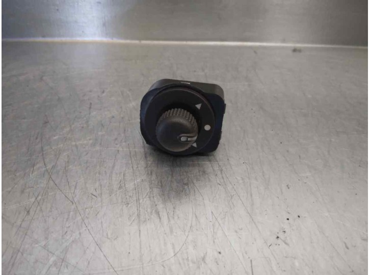 Recambio de mando retrovisor para citroën nemo nivel b referencia OEM IAM B569 