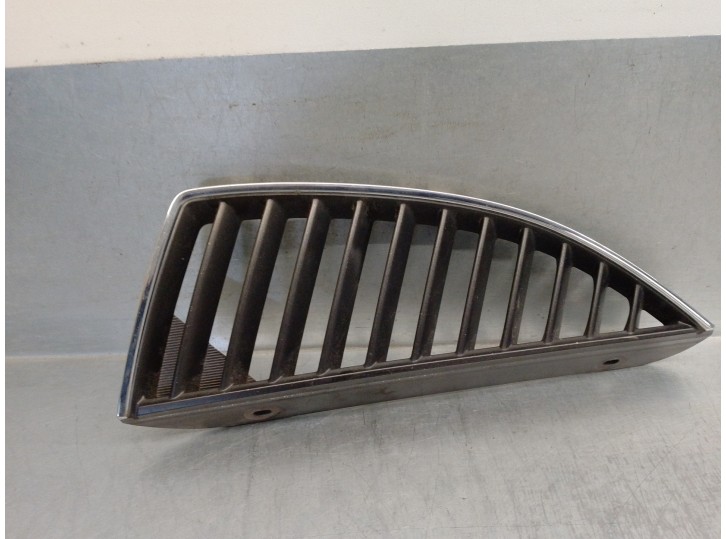 Recambio de rejilla paragolpes derecha para mitsubishi lancer berlina/familiar (cs0aw) 1.6 cat referencia OEM IAM MN126474 MN126