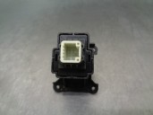 Replacement hazard warning switch for Hyundai i30 (PDE, PD, PDEN) 1.0 T-GDi OEM IAM reference 93730G4AA0 