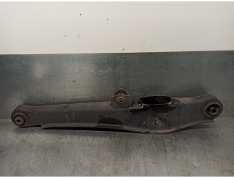 Recambio de brazo suspension inferior trasero derecho para mitsubishi asx (ga0w) 1.6 cat referencia OEM IAM 4113A125  