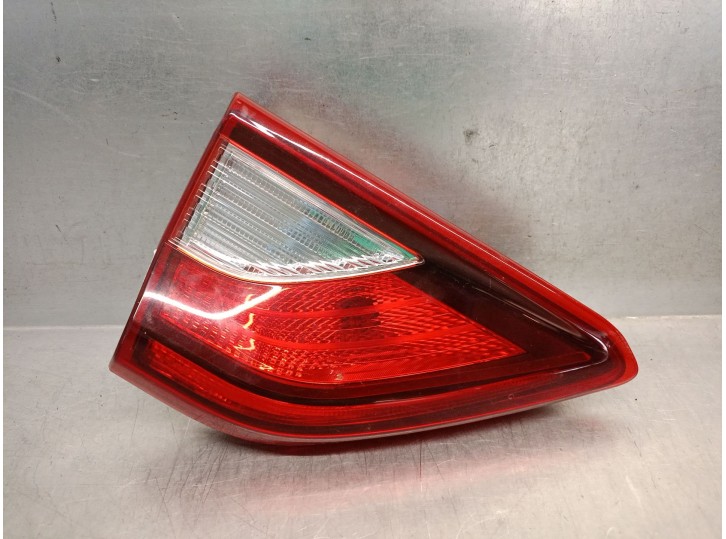 Recambio de piloto trasero izquierdo para kia stonic (yb) 1.2 cvvt referencia OEM IAM 92403H8400 92403H8400 