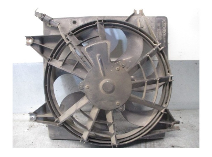 Recambio de electroventilador para kia shuma ii 1.6 ls 4 berlina referencia OEM IAM 0K2AI15025 