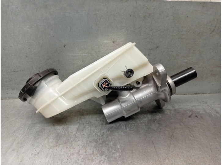 Recambio de bomba freno para honda civic x hatchback (fc_, fk_) 1.0 vtec (fk6) referencia OEM IAM P10A2  